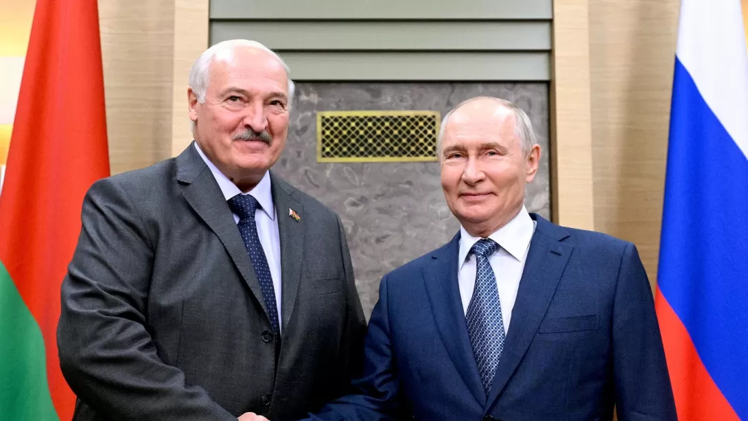 Путин и Лукашенко поздравили Армению с Днём независимости, Лавров написал Мирзояну